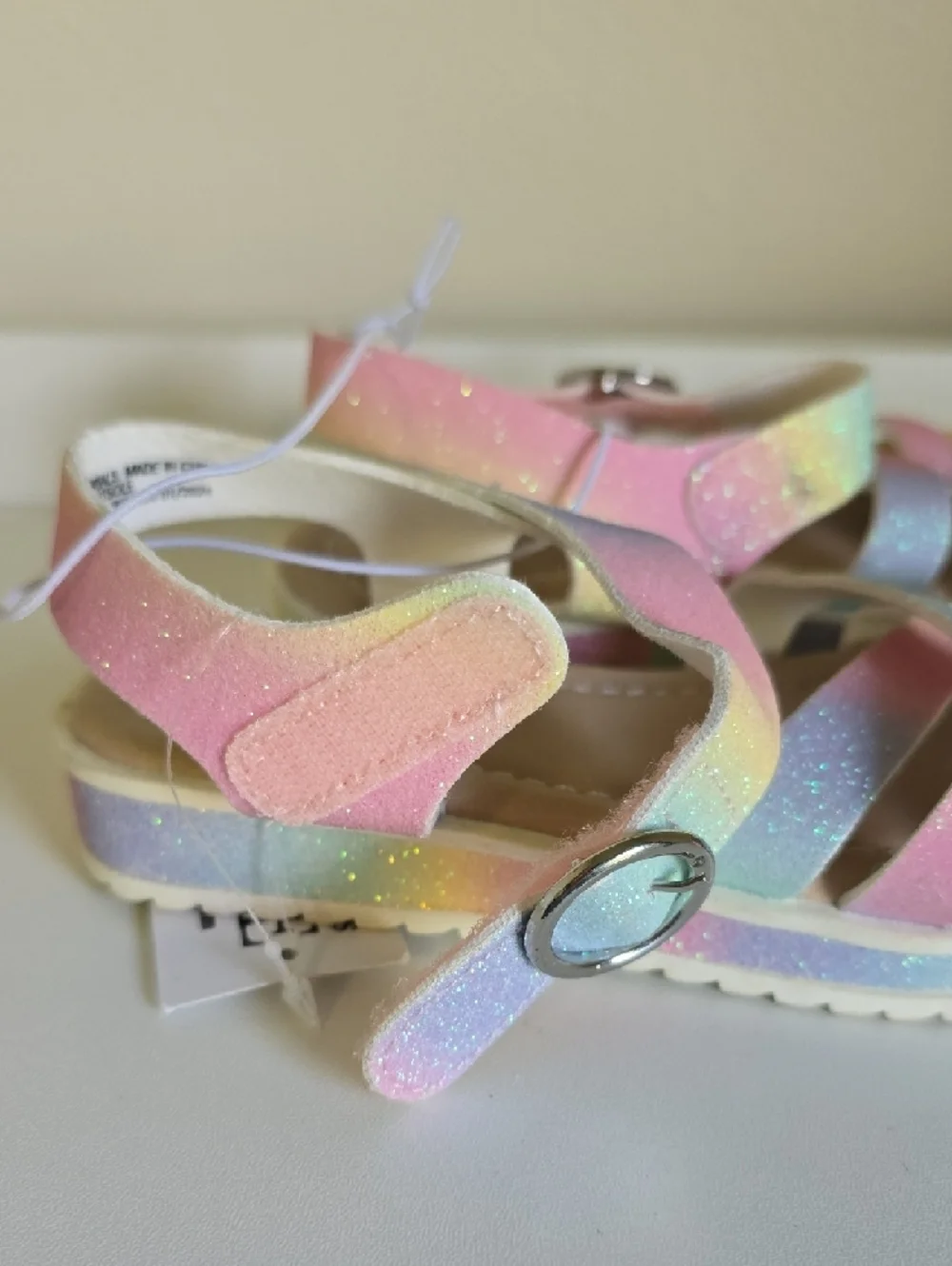 NWT Children's Place Kids' Glitter Pastel Rainbow Sandals Buckle Size 9